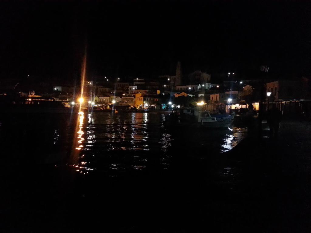 Mika'S House Villa Chalki Town Ruang foto