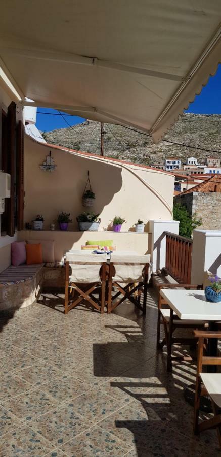 Mika'S House Villa Chalki Town Bagian luar foto